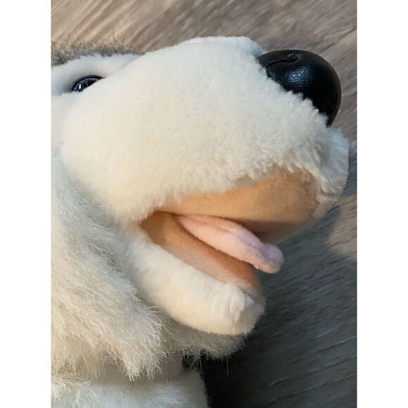 Build A Bear  Gray Wolf Dog Plush 17”  Retired Blue Eyes - Picture 10 of 12
